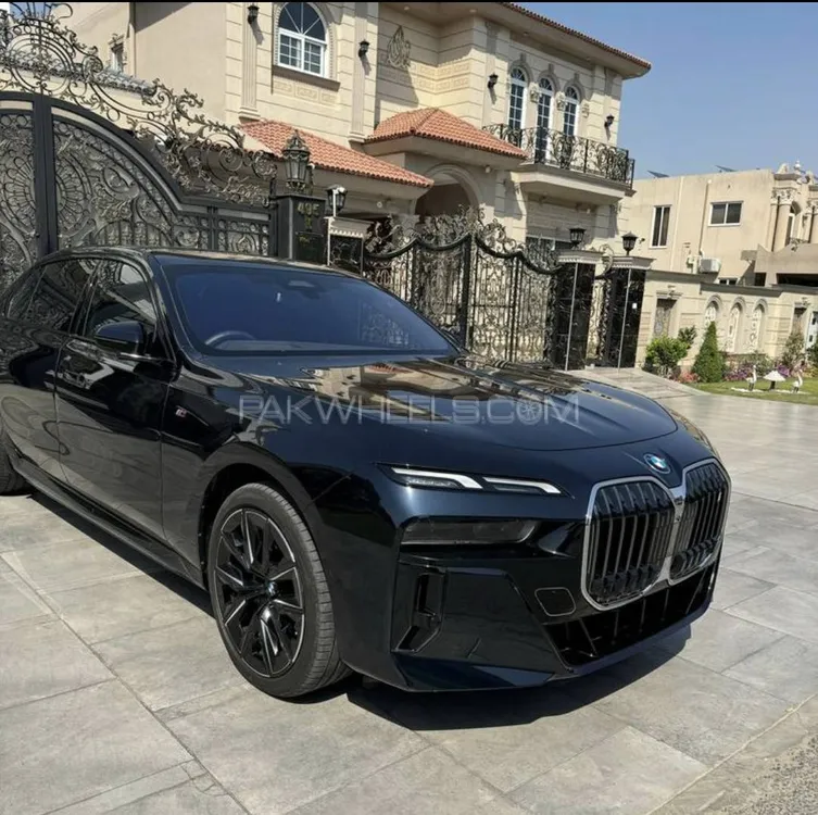 BMW 7 Series 2024 for Sale in Lahore Image-1