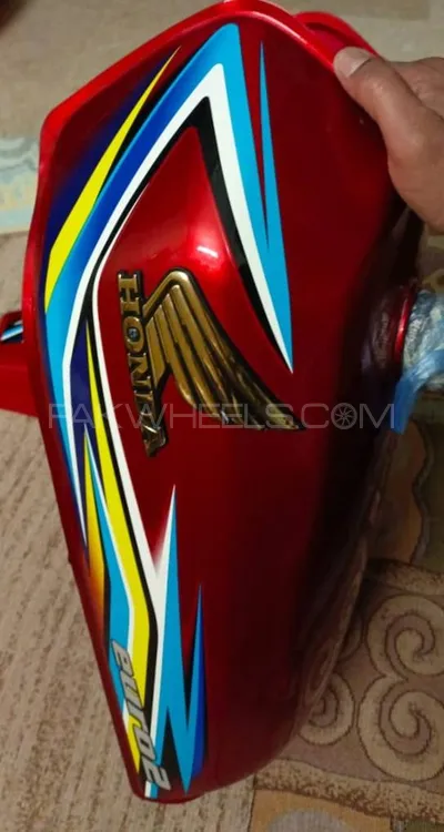 Honda 125 Fuel tank Image-1