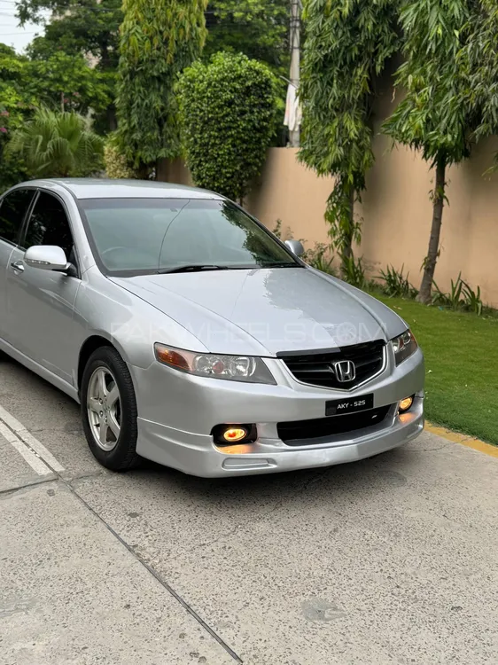 Honda Accord 2003 for Sale in Lahore Image-1