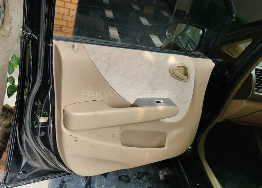 Honda City 2006 for Sale in Lahore Image-1