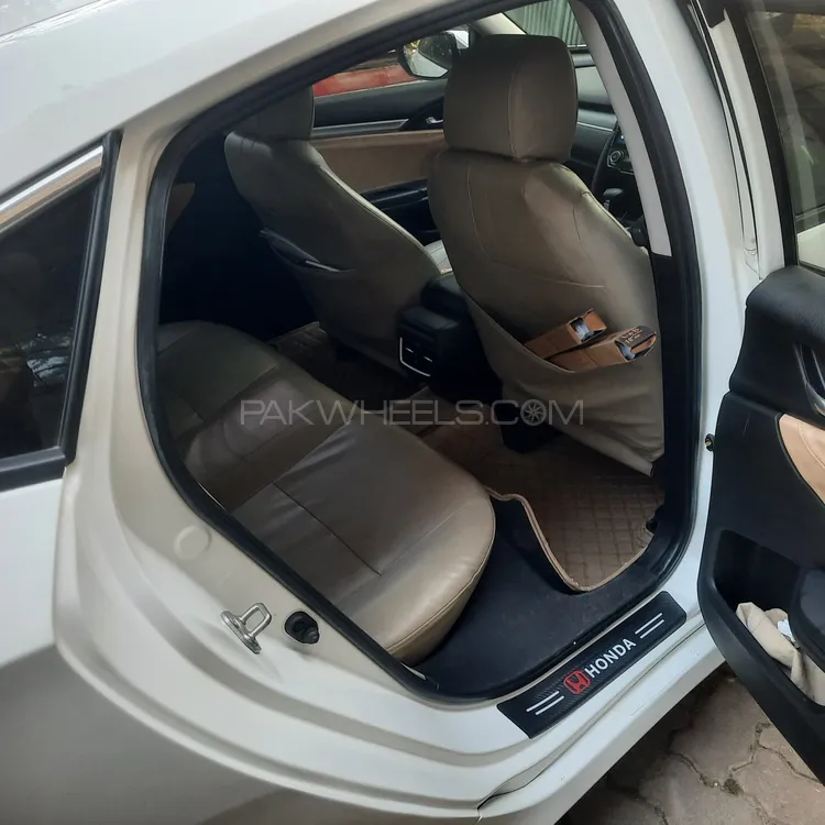 Honda Civic 2018 for Sale in Islamabad Image-1