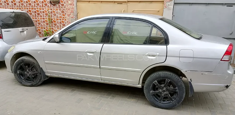 Honda Civic 2005 for Sale in Karachi Image-1
