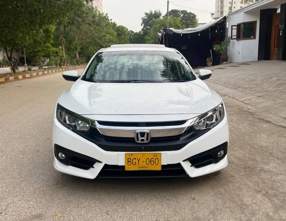 Honda Civic 2016 for Sale in Karachi Image-1