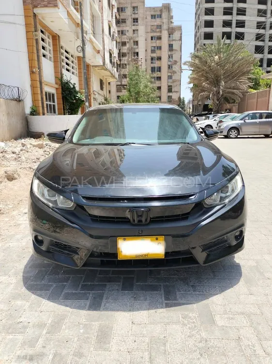 Honda Civic 2018 for Sale in Karachi Image-1