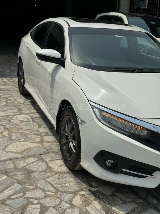 Honda Civic 2021 for Sale in Peshawar Image-1