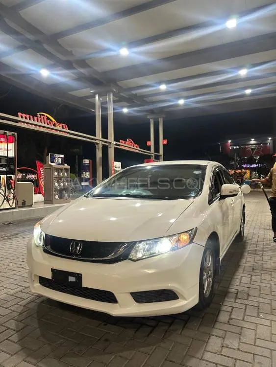 Honda Civic 2014 for Sale in Lahore Image-1