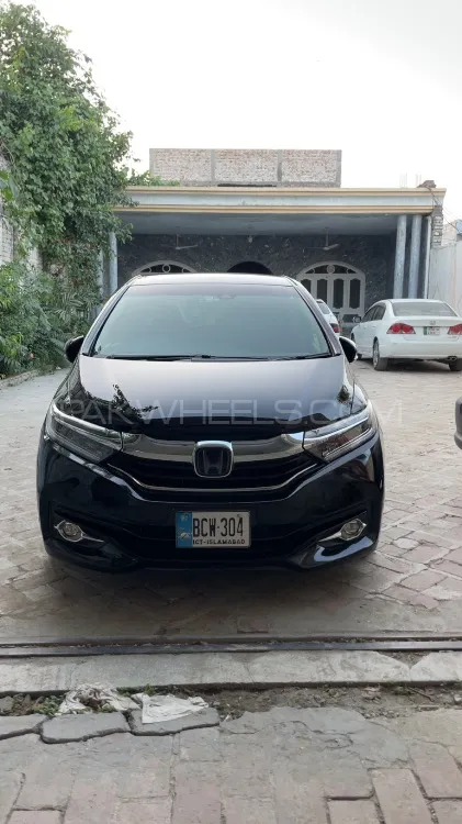 Honda Fit 2018 for Sale in Islamabad Image-1