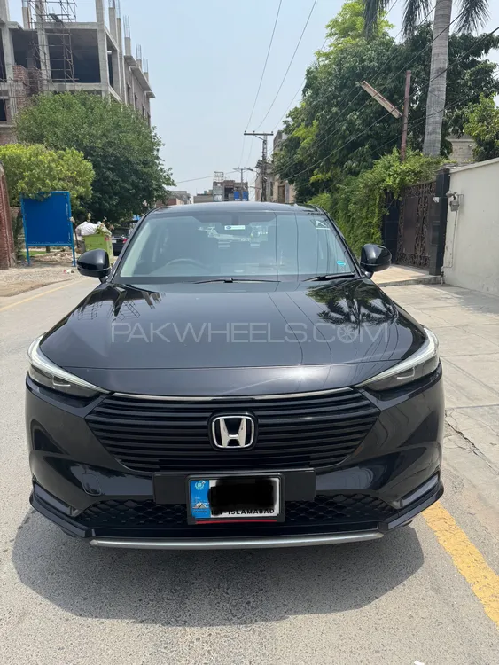 Honda HR-V 2023 for Sale in Faisalabad Image-1