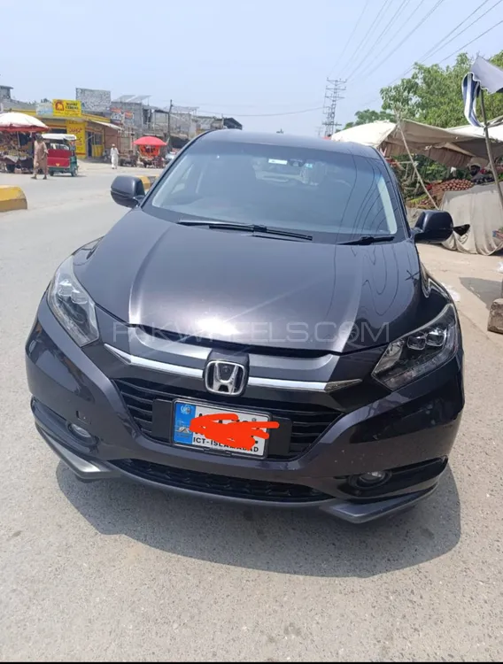 Honda Vezel 2014 for Sale in Charsadda Image-1