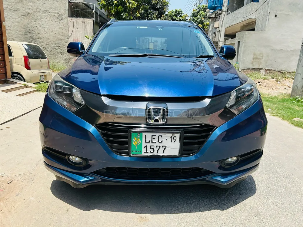 Honda Vezel 2014 for Sale in Lahore Image-1