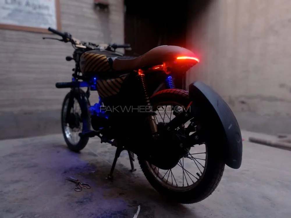 میٹرو MR 70 2011 for Sale Image-1