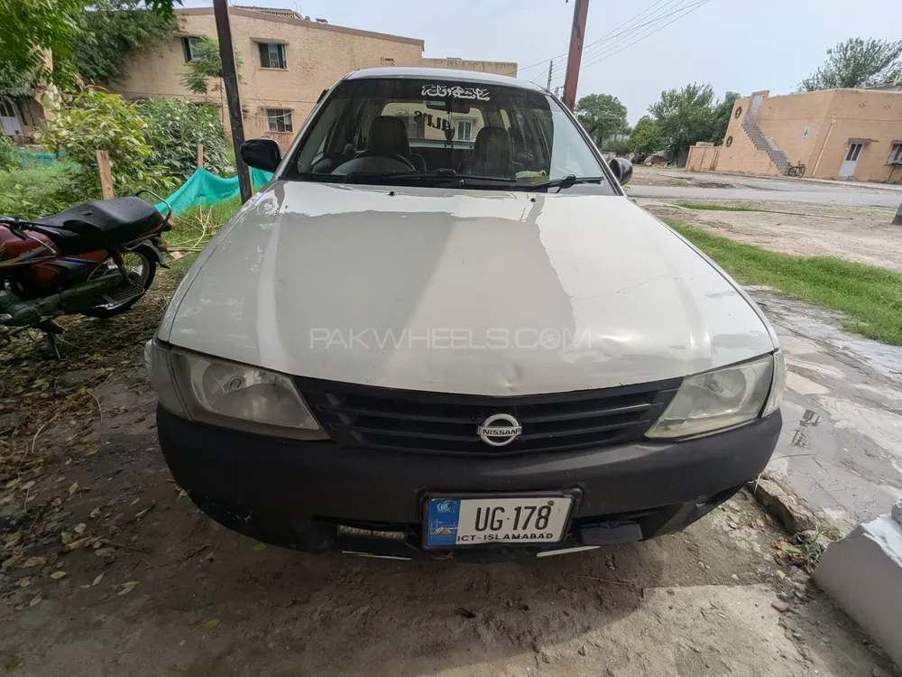 Nissan AD Van 2006 for Sale in Kamra Image-1