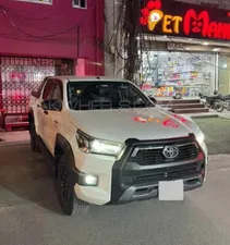 Toyota Hilux Revo V Automatic 2.8 2022 for Sale