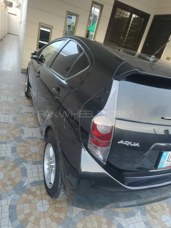 Toyota Aqua 2018 for Sale in Multan Image-1