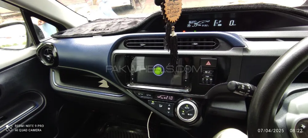 Toyota Aqua 2015 for Sale in Islamabad Image-1