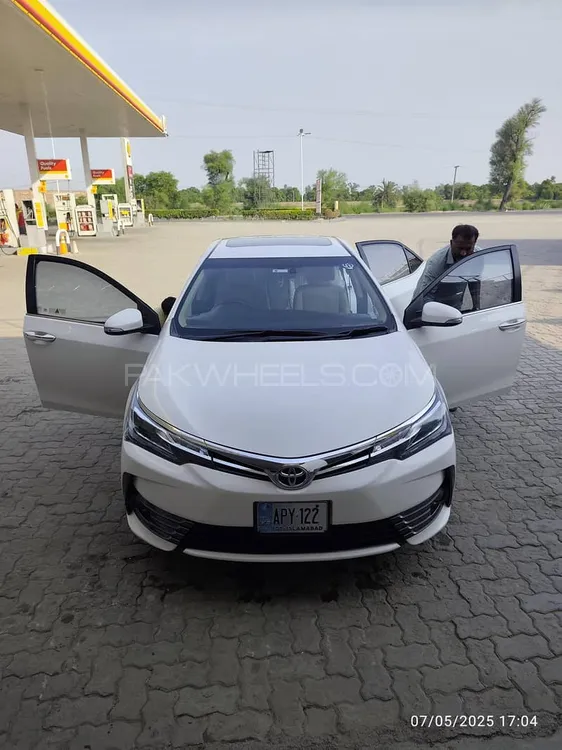 Toyota Corolla 2019 for Sale in Multan Image-1