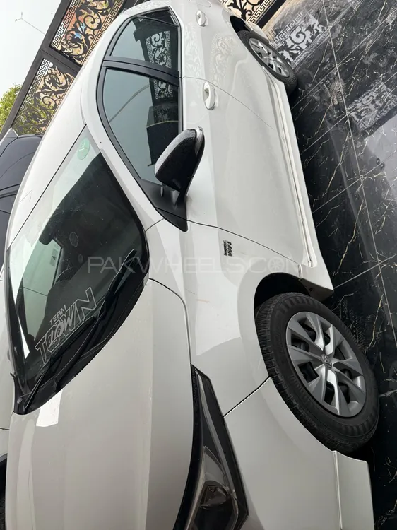Toyota Corolla 2021 for Sale in Lahore Image-1