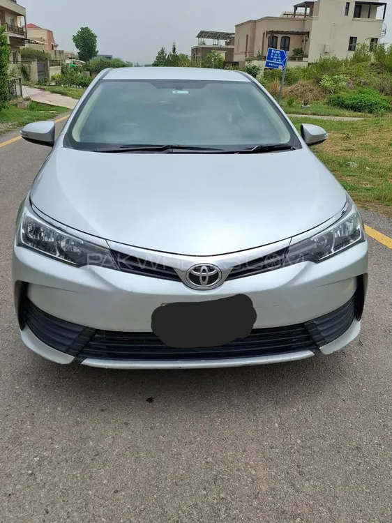Toyota Corolla 2017 for Sale in Islamabad Image-1