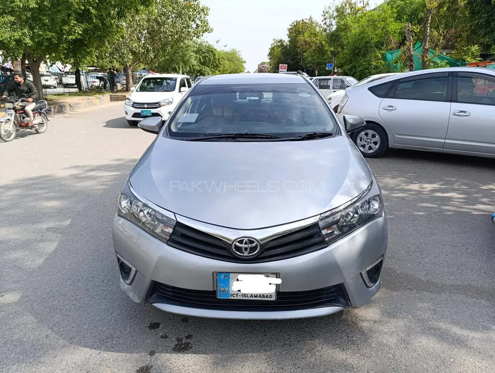 Toyota Corolla 2014 for Sale in Islamabad Image-1