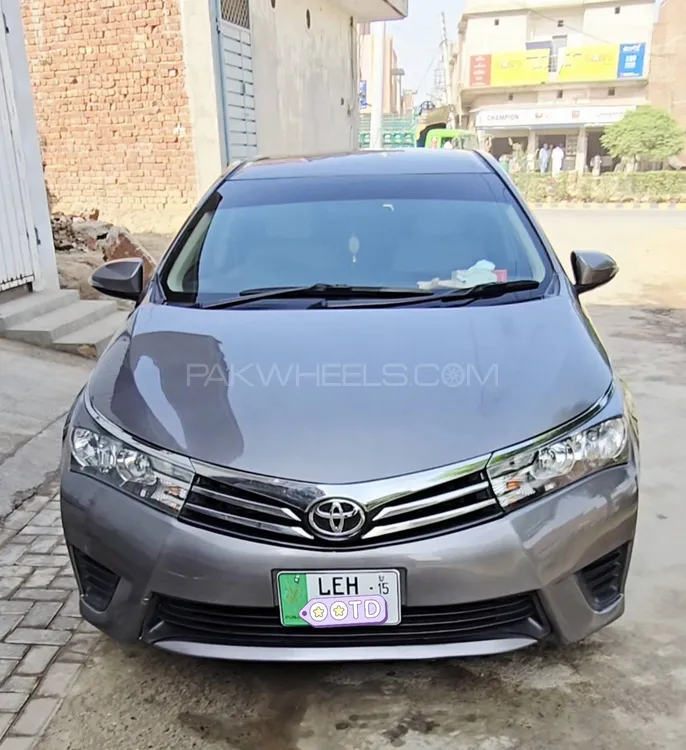 Toyota Corolla 2015 for Sale in Jaranwala Image-1