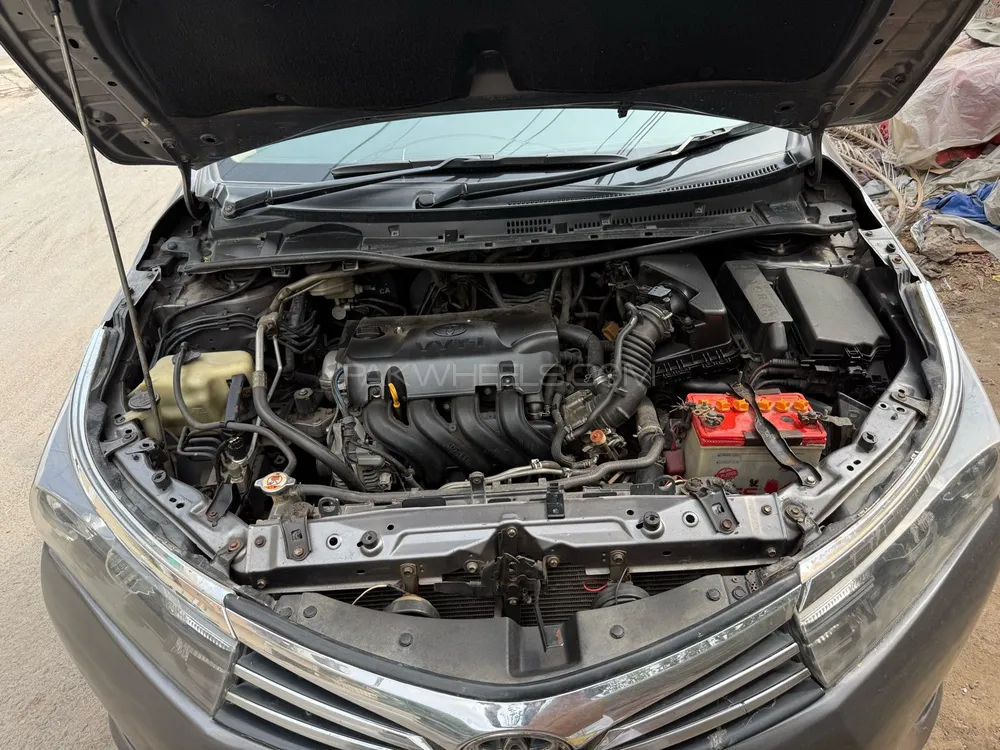 Toyota Corolla 2016 for Sale in Lahore Image-1
