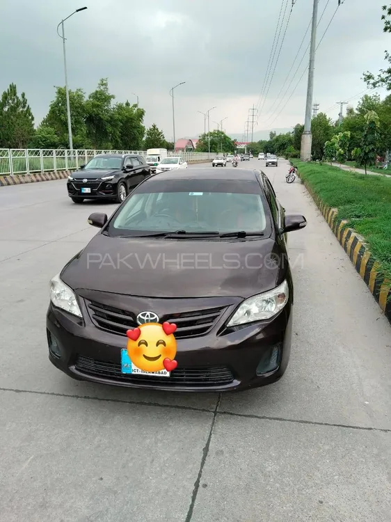 Toyota Corolla 2013 for Sale in Islamabad Image-1