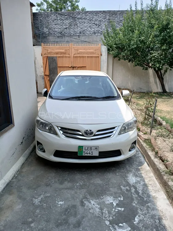 Toyota Corolla 2011 for Sale in Swat Image-1