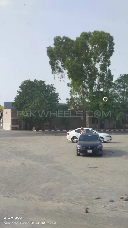 Toyota Corolla 2012 for Sale in Karachi Image-1