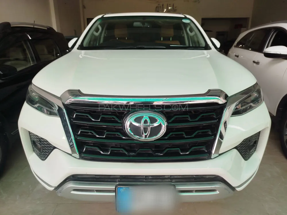 Toyota Fortuner 2022 for Sale in Multan Image-1
