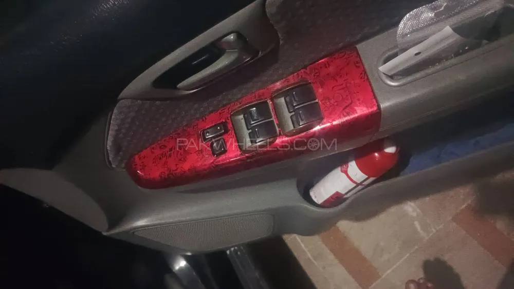 Toyota Hilux 2007 for Sale in Kamoke Image-1