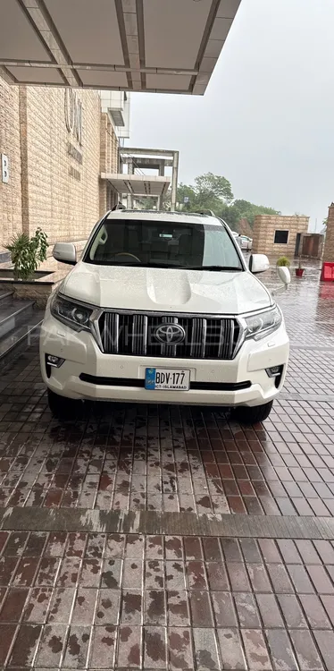 Toyota Prado 2019 for Sale in Islamabad Image-1