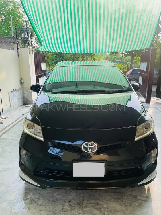 ٹویوٹا پریوس 2012 for Sale in لاہور Image-1