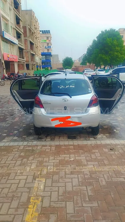 Toyota Vitz 2007 for Sale in Lahore Image-1