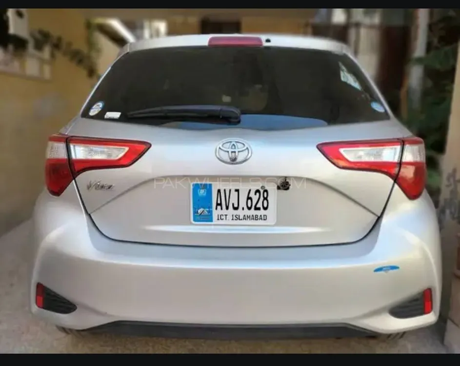 Toyota Vitz 2018 for Sale in Faisalabad Image-1