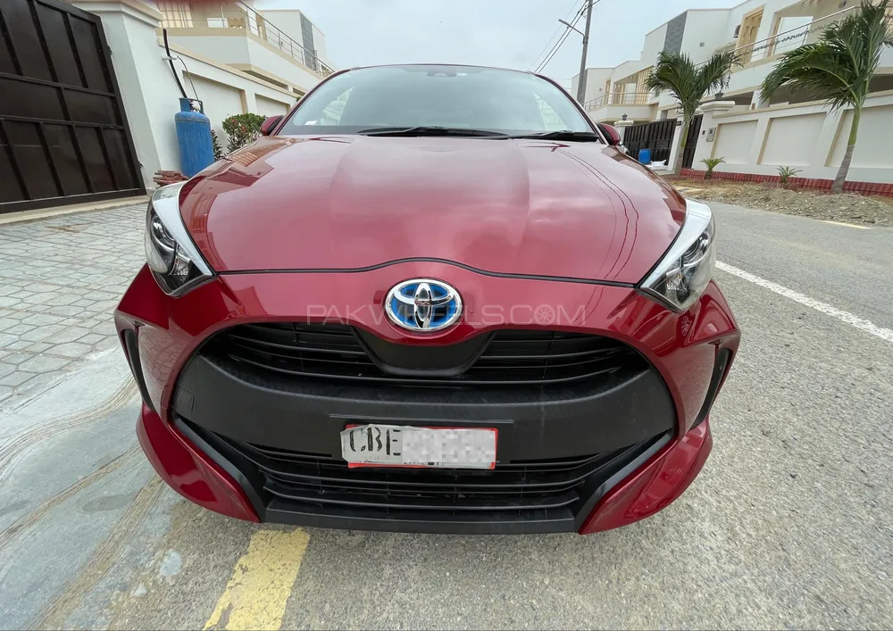Toyota Yaris Hatchback 2020 for Sale in Karachi Image-1