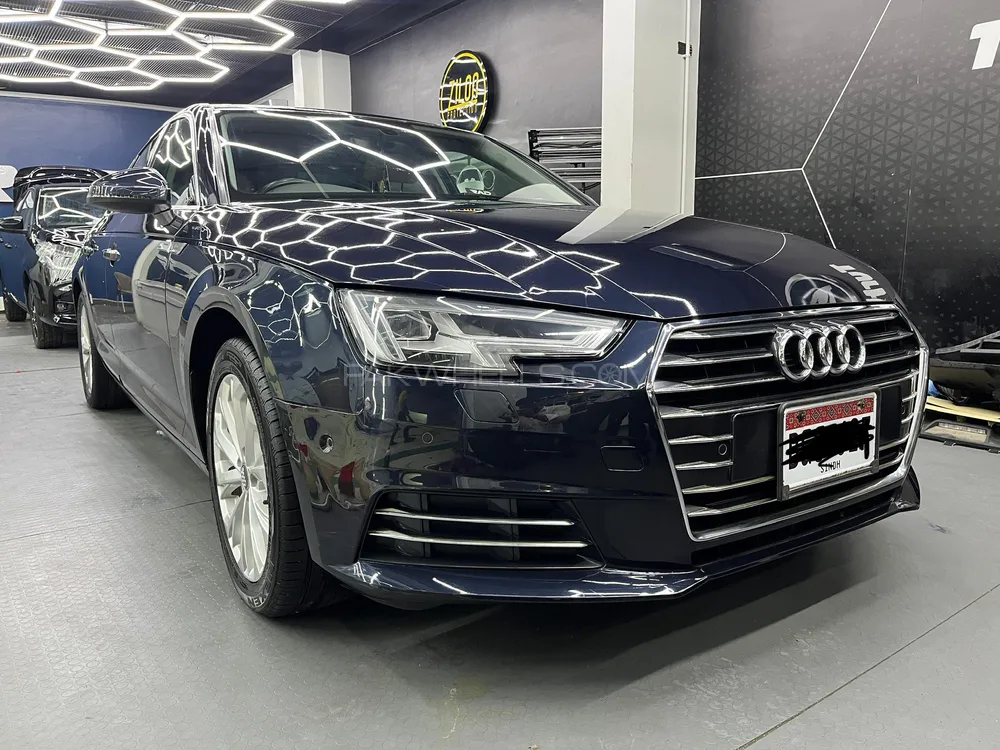 Audi A4 2016 for Sale in Karachi Image-1