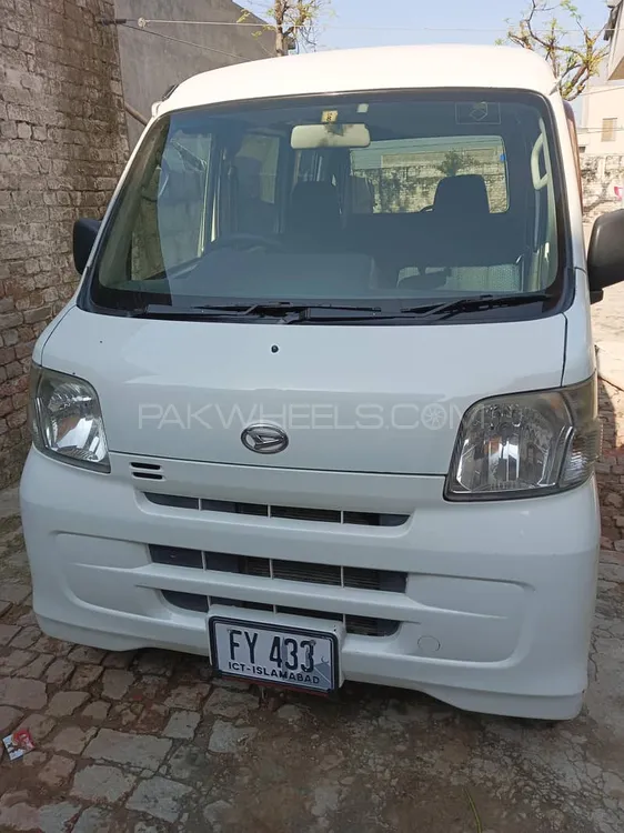 Daihatsu Hijet 2010 for Sale in Gujrat Image-1