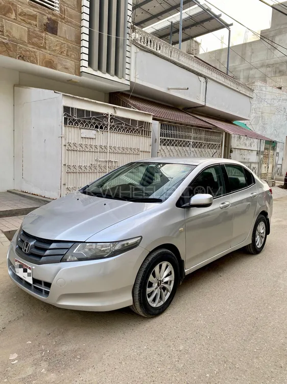 Honda City 2010 for Sale in Karachi Image-1