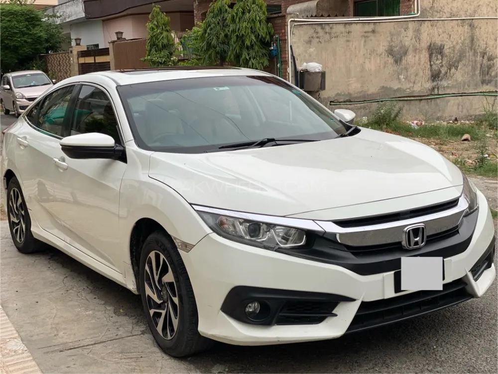 Honda Civic 2016 for Sale in Lahore Image-1