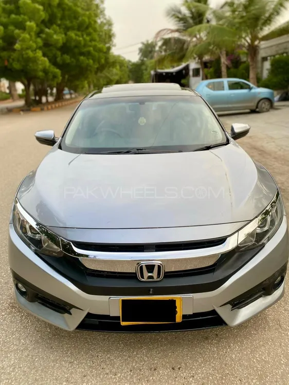 Honda Civic 2017 for Sale in Karachi Image-1