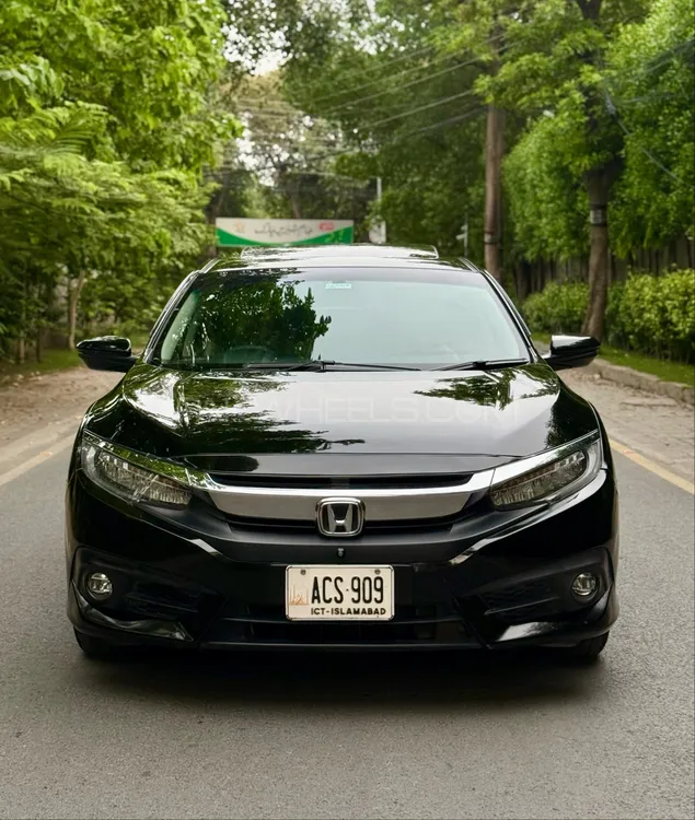 Honda Civic 2017 for Sale in Lahore Image-1
