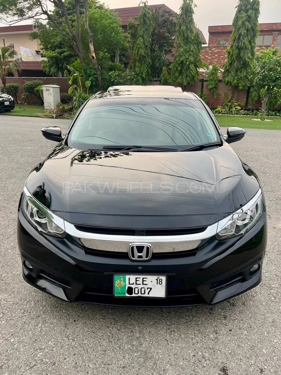Honda Civic 2018 for Sale in Lahore Image-1