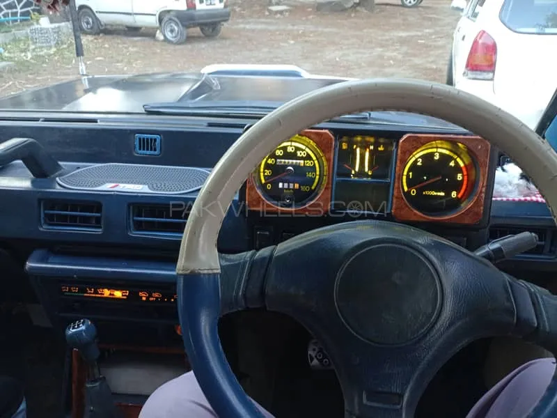 Mitsubishi Pajero 1986 for Sale in Mansehra Image-1