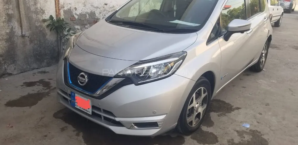Nissan Note 2018 for Sale in Islamabad Image-1