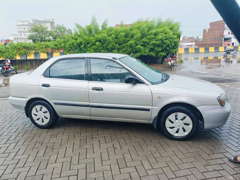Suzuki Baleno 2004 for Sale in Lahore Image-1
