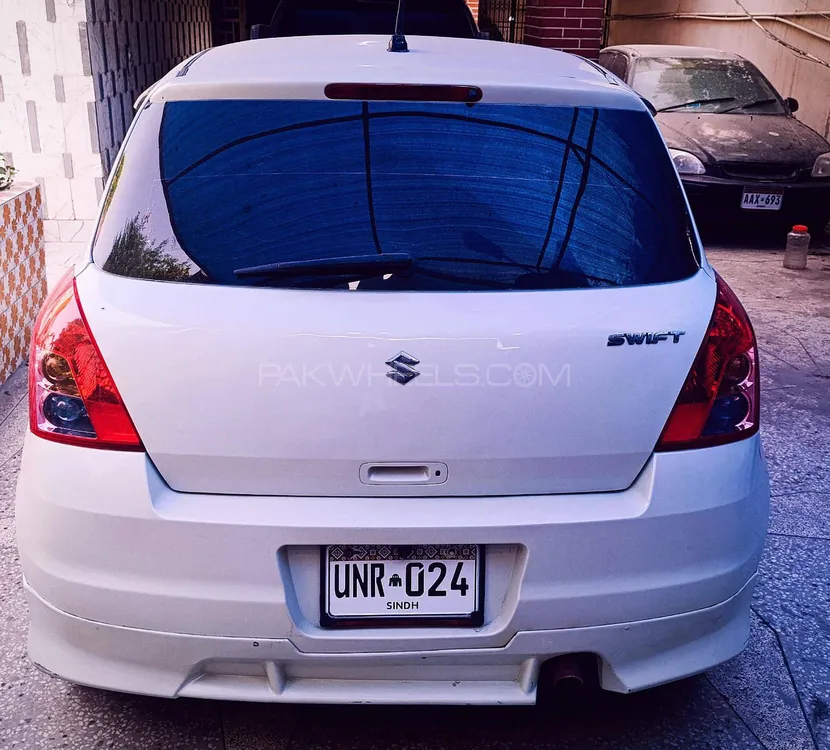 Suzuki Swift 2008 for Sale in Karachi Image-1