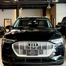 Audi e-tron 50 quattro 230 kW 2022 for Sale