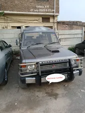 Mitsubishi Pajero 1988 for Sale