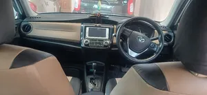Toyota Corolla Axio Hybrid 1.5 2013 for Sale