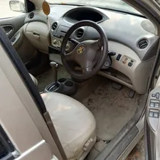 Toyota Platz F 1.0 2003 for Sale